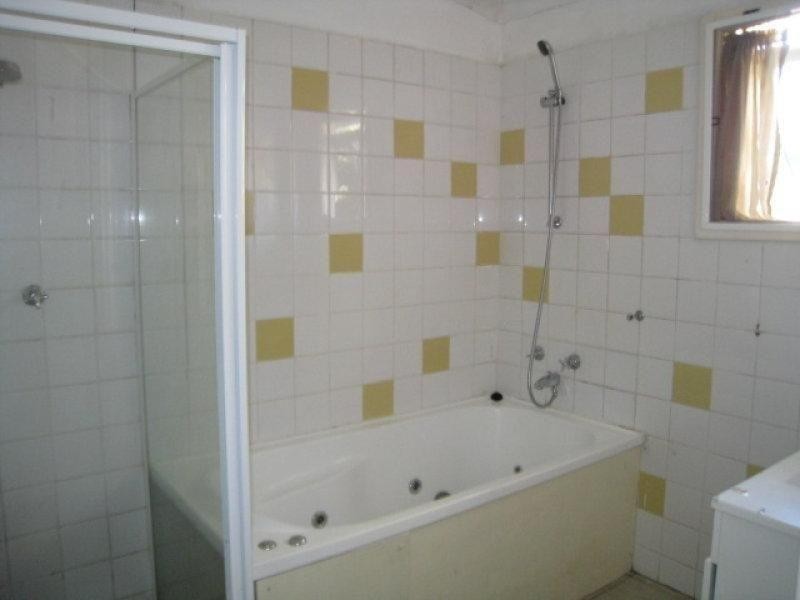 4 Pearl Street, Russell Island QLD 4184