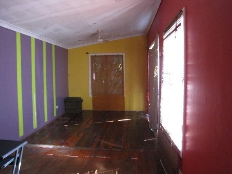 4 Pearl Street, Russell Island QLD 4184