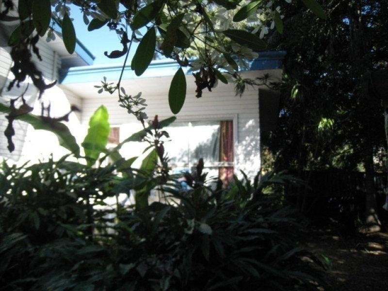 4 Pearl Street, Russell Island QLD 4184