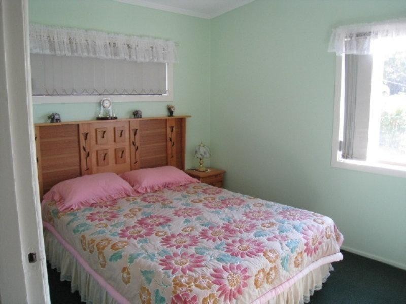 14 Leichhardt Tce, Russell Island QLD 4184