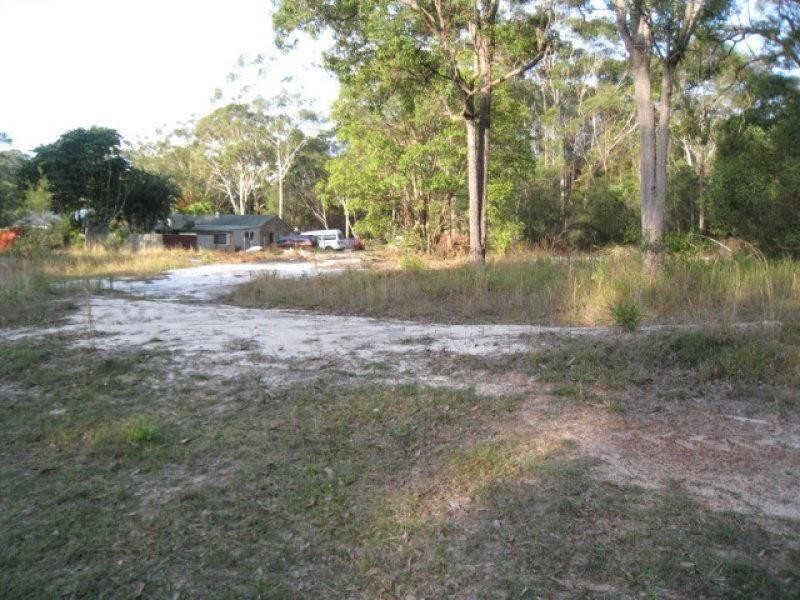 179 Centre Road, Russell Island QLD 4184