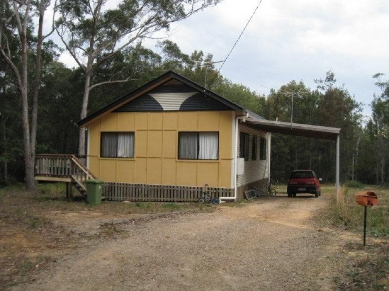 34 Little Cove Rd, Russell Island QLD 4184