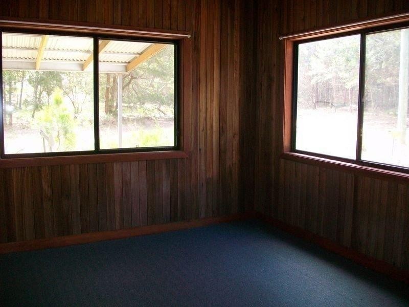 34 Little Cove Rd, Russell Island QLD 4184