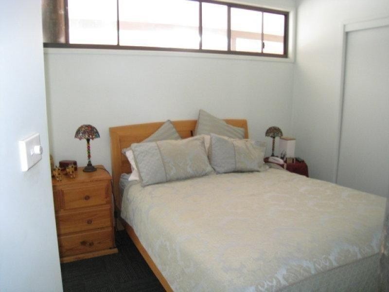 27 Aquamarine Ave, Russell Island QLD 4184