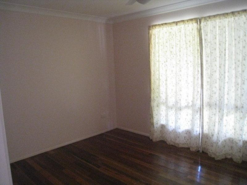 19 Sarmar Street, Russell Island QLD 4184