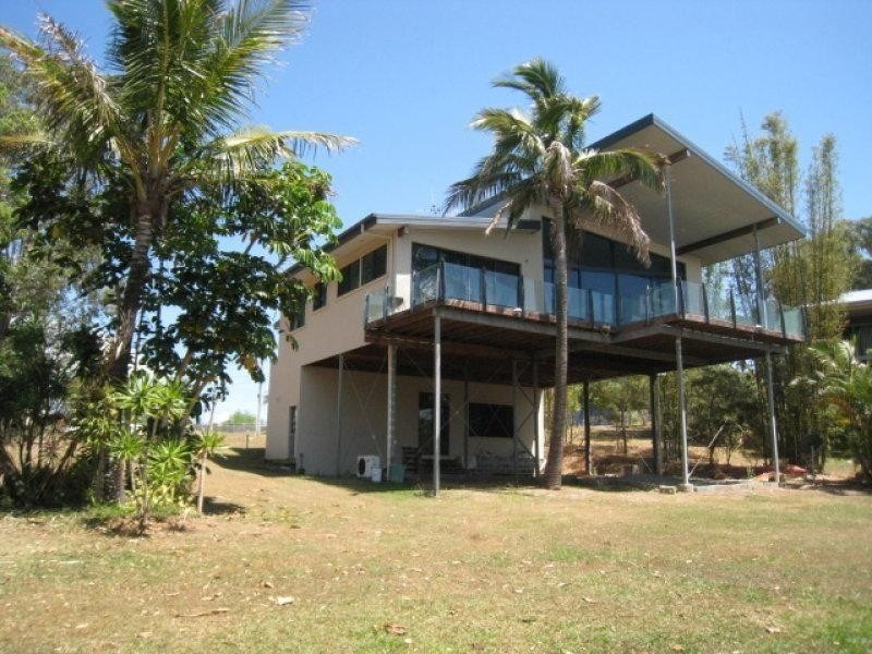 41-43 Bay Dve, Russell Island QLD 4184