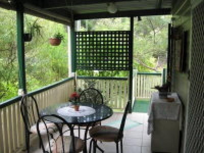 10 Sabot St, Russell Island QLD 4184