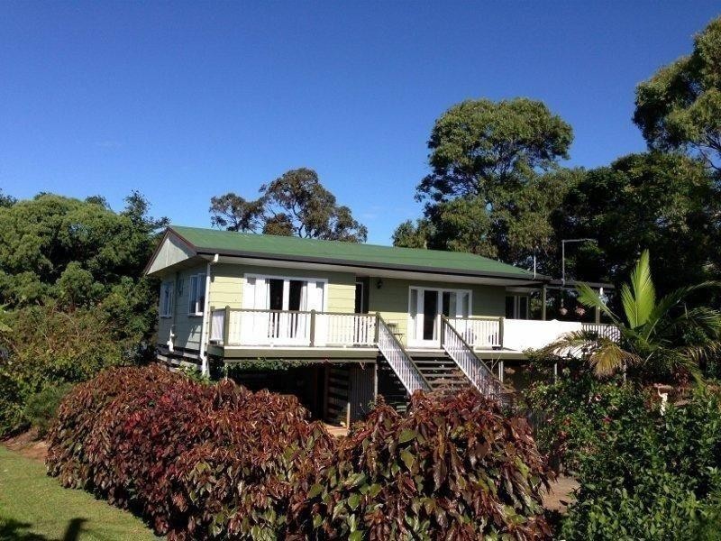 32 Canaipa Point Drive, Russell Island QLD 4184