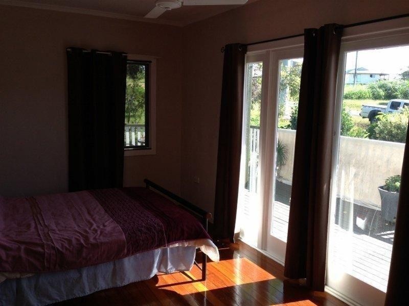 32 Canaipa Point Drive, Russell Island QLD 4184