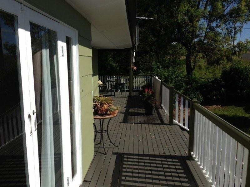 32 Canaipa Point Drive, Russell Island QLD 4184