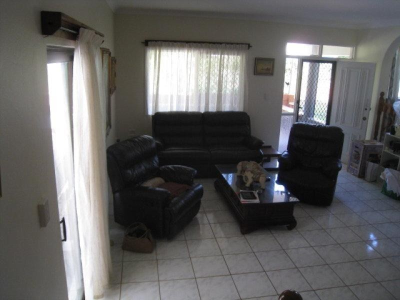 34 Kings Rd, Russell Island QLD 4184