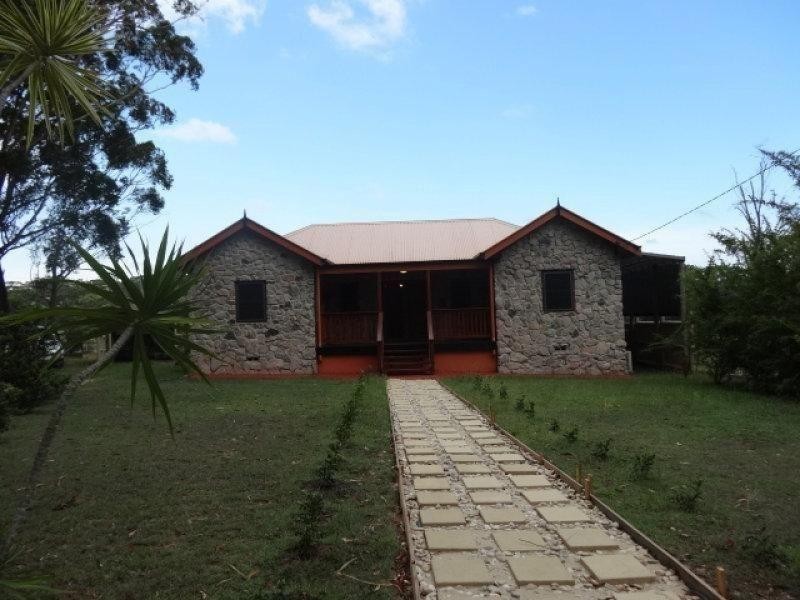 67 Harvey St, Russell Island QLD 4184