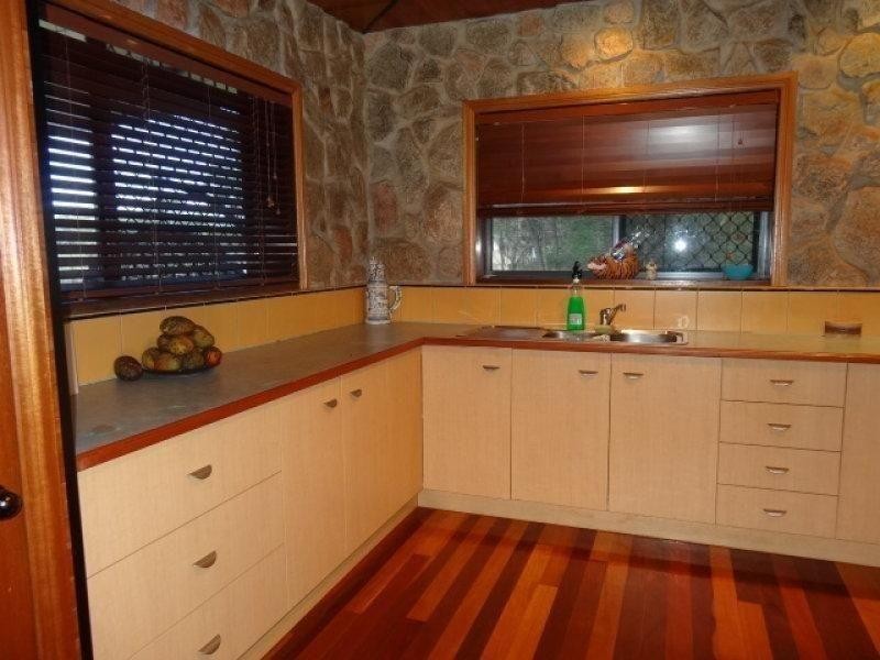 67 Harvey St, Russell Island QLD 4184