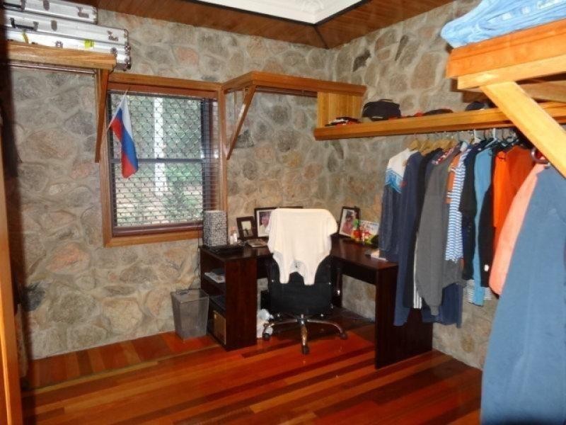 67 Harvey St, Russell Island QLD 4184