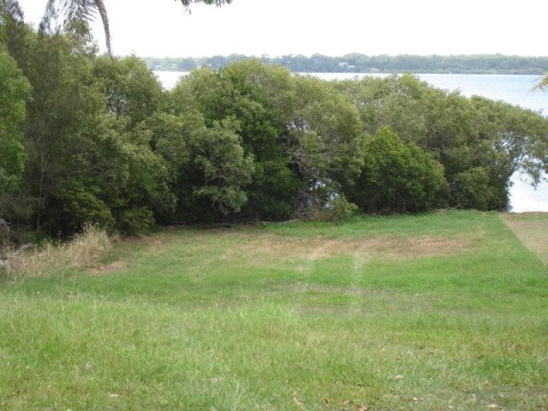 73 Canaipa Point Drive, Russell Island QLD 4184