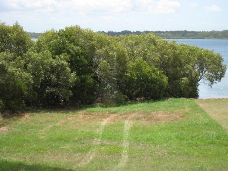 73 Canaipa Point Drive, Russell Island QLD 4184