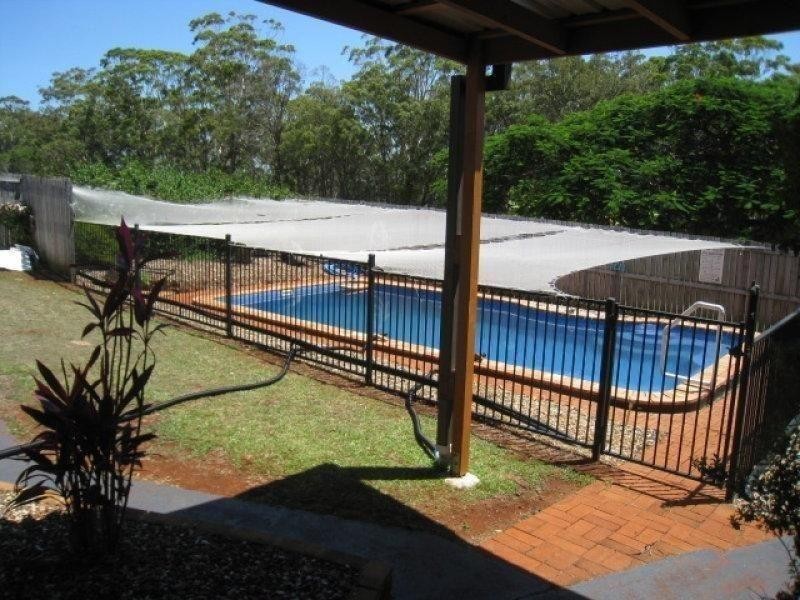 11 Alice Street, Russell Island QLD 4184
