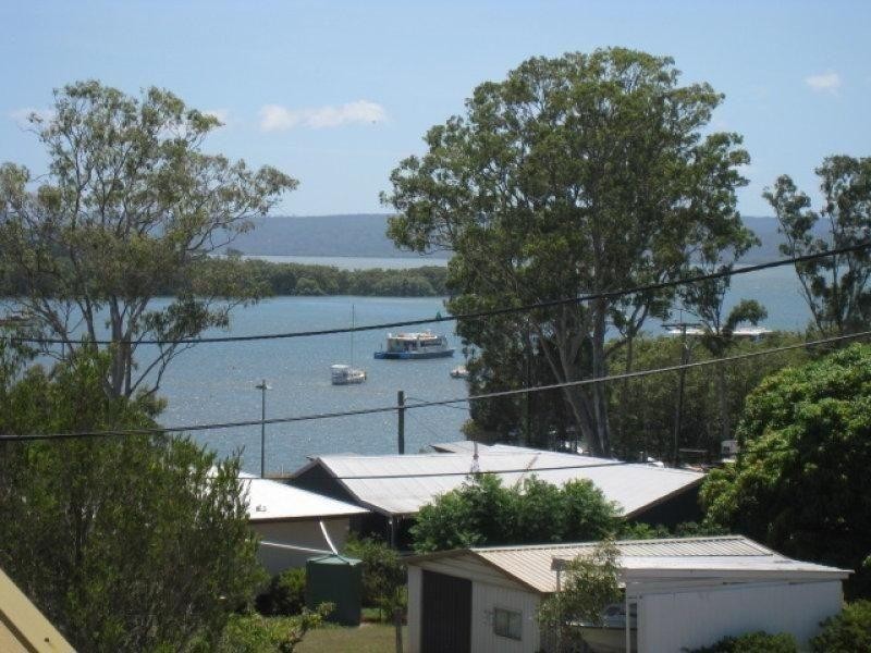 11 Alice Street, Russell Island QLD 4184