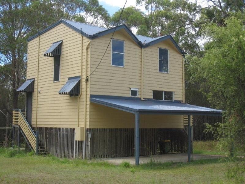 65 Minjerriba Rd, Russell Island QLD 4184
