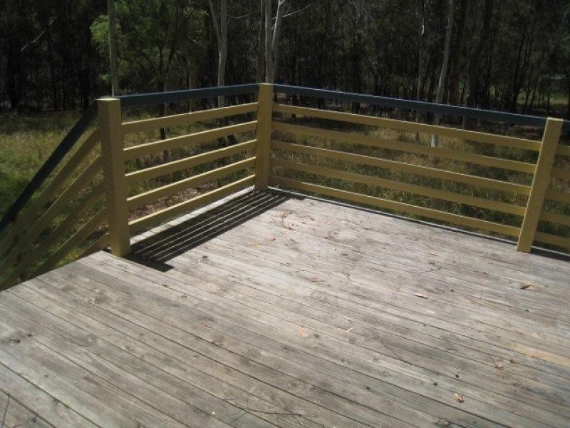 65 Minjerriba Rd, Russell Island QLD 4184