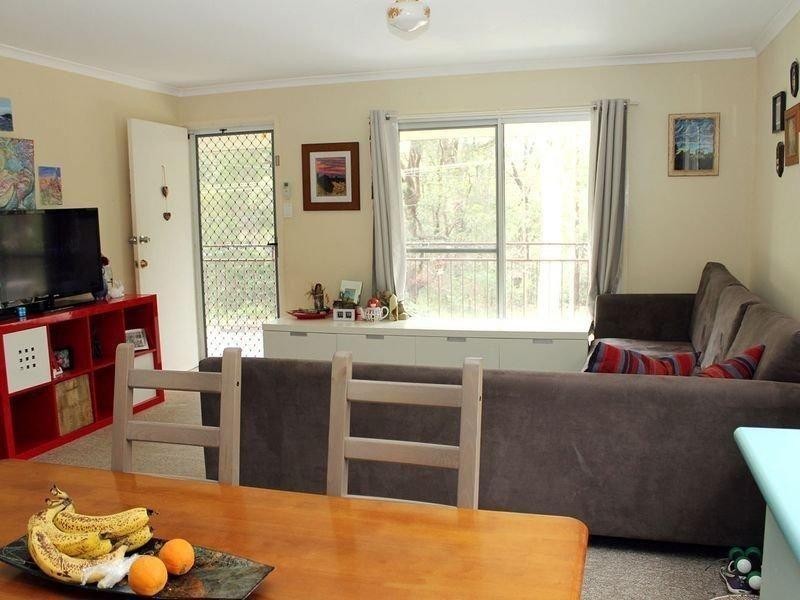 67 Waikiki Beach Rd, Russell Island QLD 4184