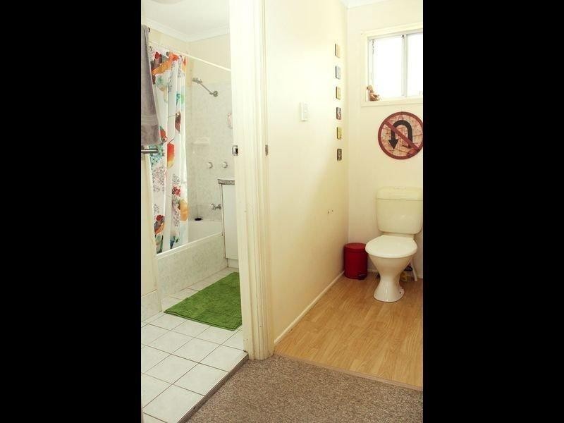 67 Waikiki Beach Rd, Russell Island QLD 4184