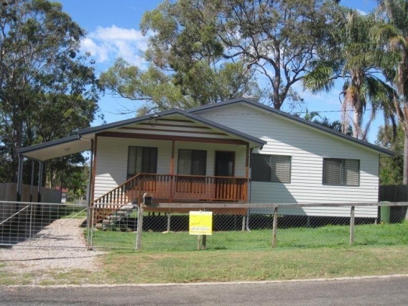 22 Guthrie Street, Russell Island QLD 4184
