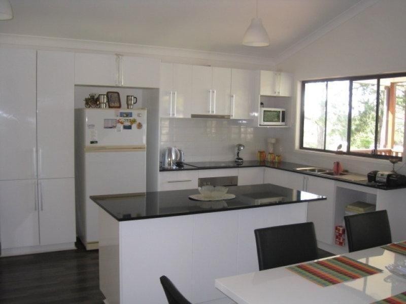 22 Guthrie Street, Russell Island QLD 4184