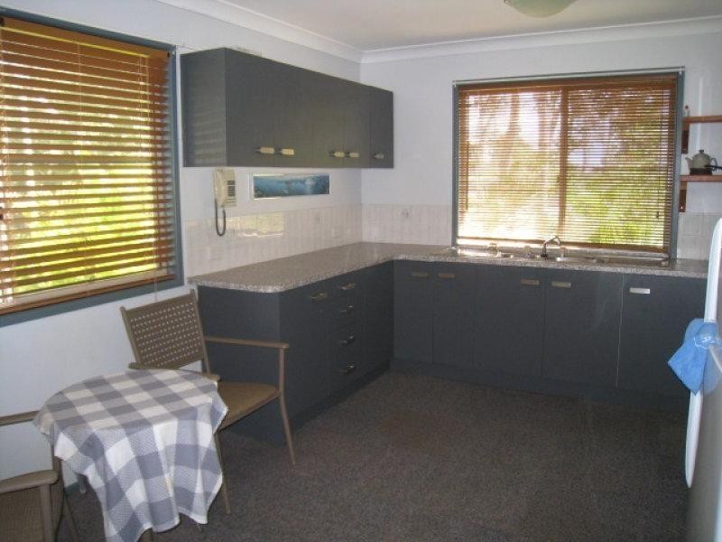 8 Dryandra St, Russell Island QLD 4184