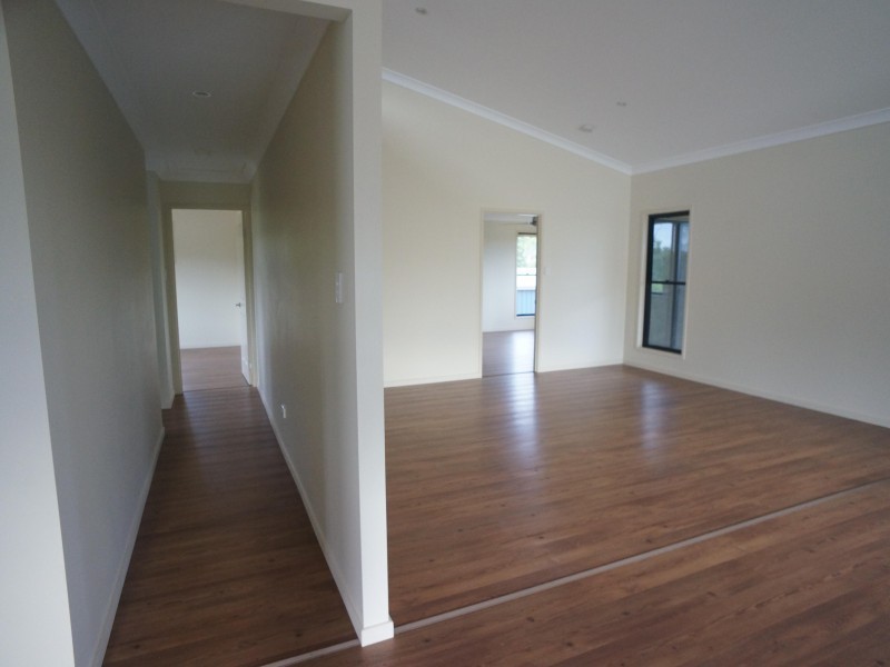 36 Tenanne Street, Russell Island QLD 4184