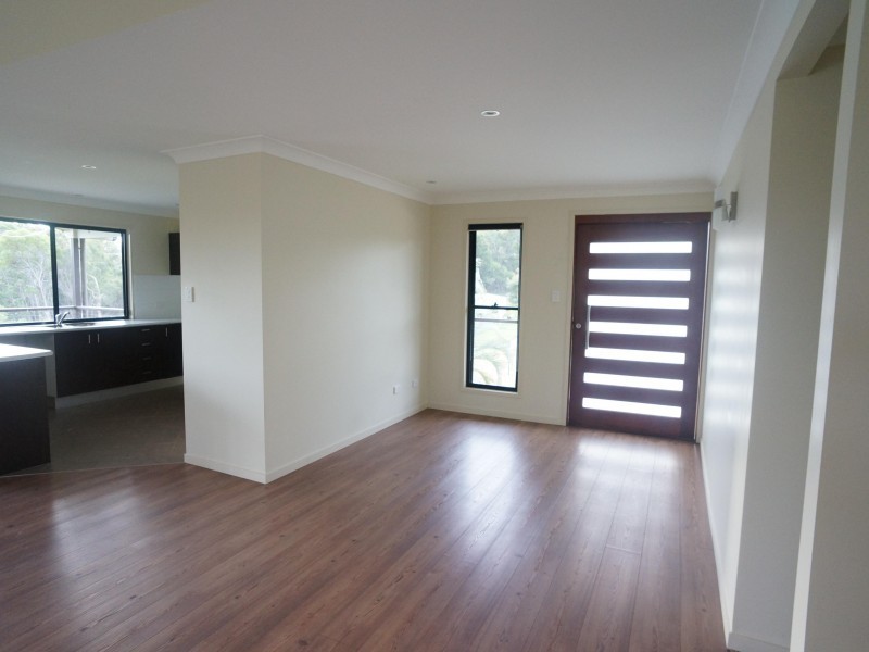 36 Tenanne Street, Russell Island QLD 4184