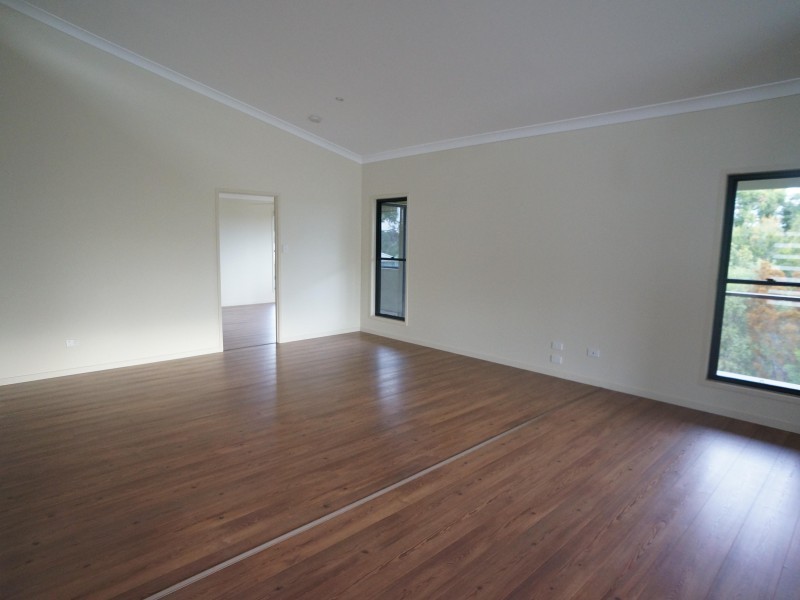 36 Tenanne Street, Russell Island QLD 4184