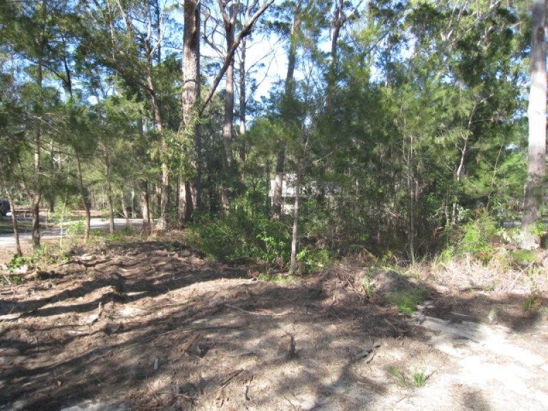 13 Saturn Street, Russell Island QLD 4184