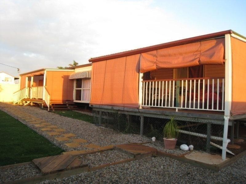 18 Highland St, Russell Island QLD 4184