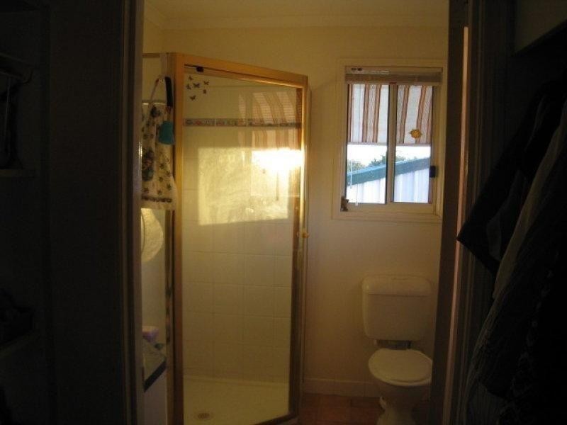 18 Highland St, Russell Island QLD 4184