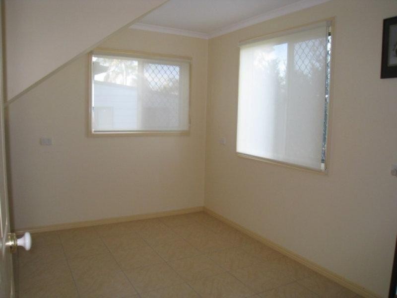 14 Oasis Dve, Russell Island QLD 4184