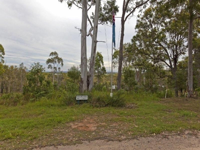 7-15 Charles Tce, Macleay Island QLD 4184