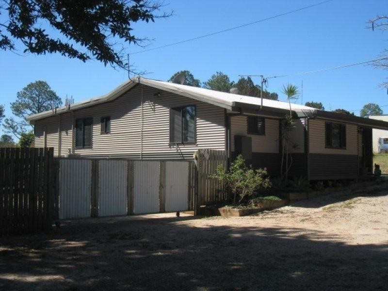 9 Kings Road, Russell Island QLD 4184