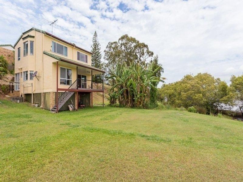 42 Mark Rd, Russell Island QLD 4184