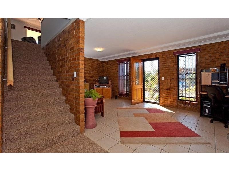 7 Alice St, Russell Island QLD 4184