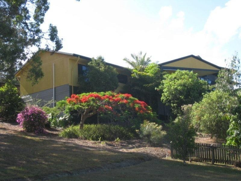 15 Island View Rd, Russell Island QLD 4184