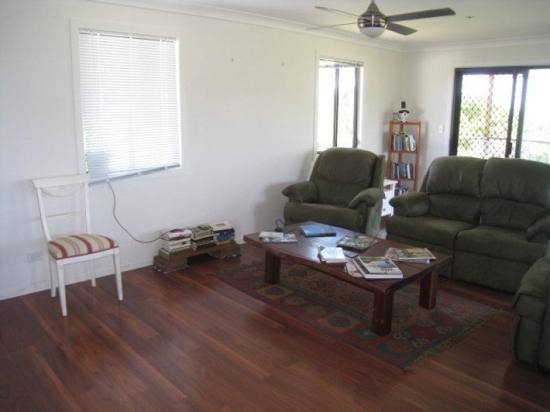 19 Canaipa Point Dve, Russell Island QLD 4184