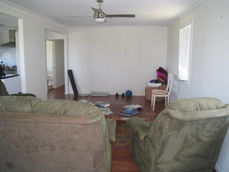 19 Canaipa Point Dve, Russell Island QLD 4184