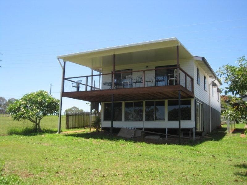 19 Canaipa Point Dve, Russell Island QLD 4184