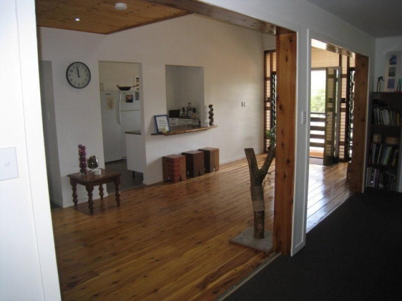 35 DOVERTON ST., Russell Island QLD 4184