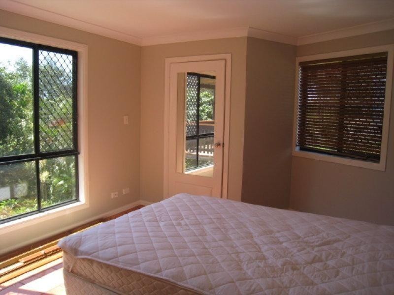 5 Player Court, Russell Island QLD 4184