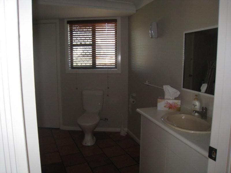 5 Player Court, Russell Island QLD 4184