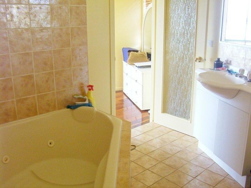 5 Player Court, Russell Island QLD 4184