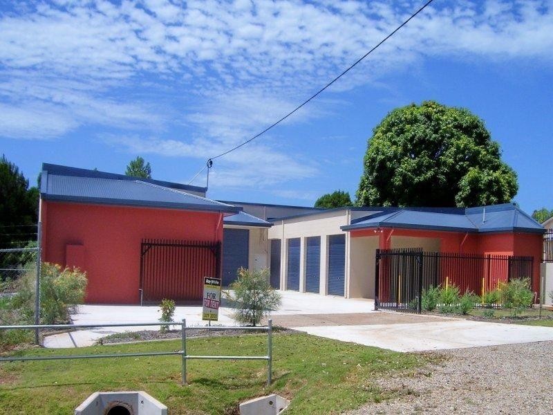 . Kings Road, Russell Island QLD 4184