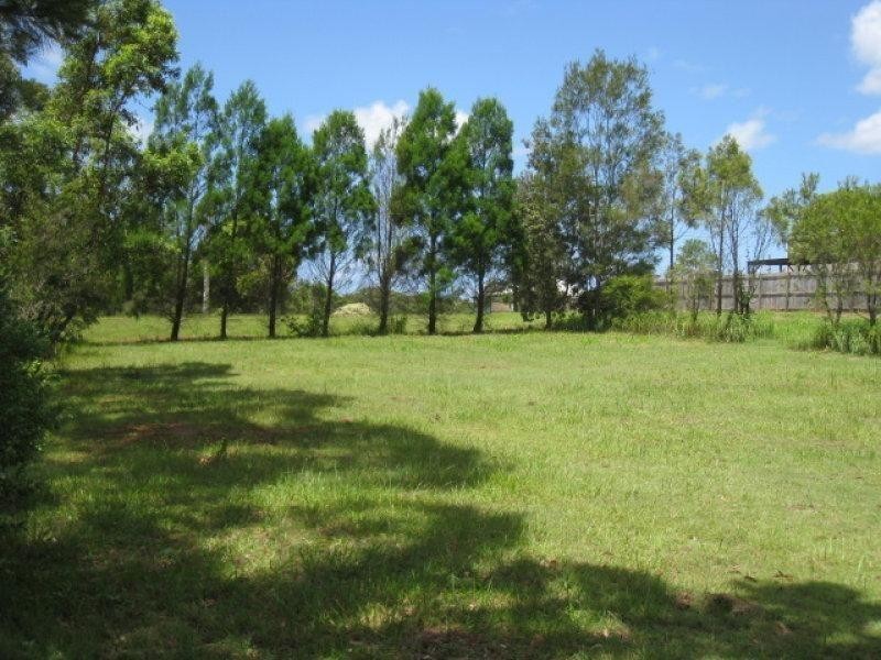 6 Mountain View Crescent, Russell Island QLD 4184